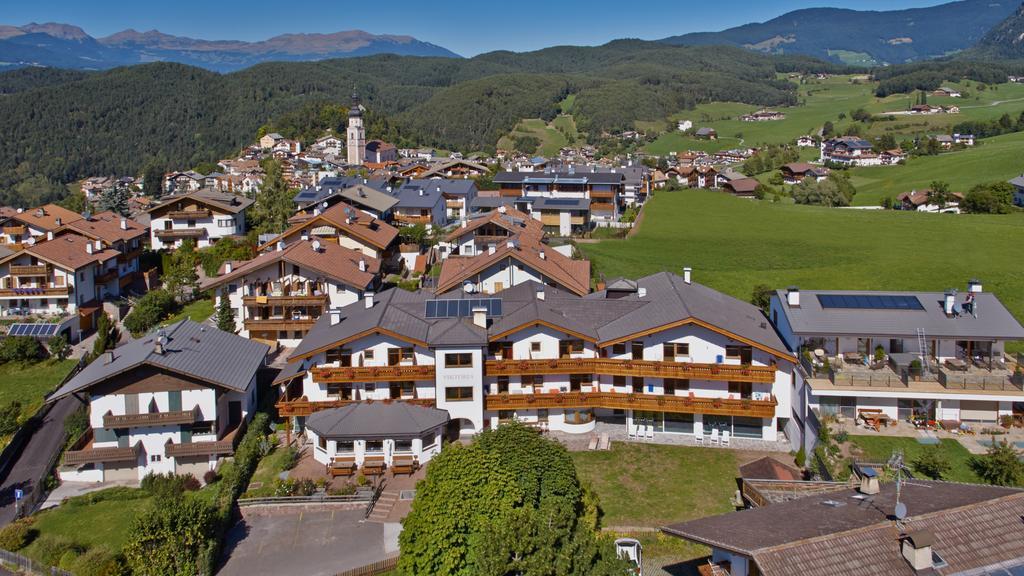 Hotel Viktoria Castelrotto Eksteriør bilde